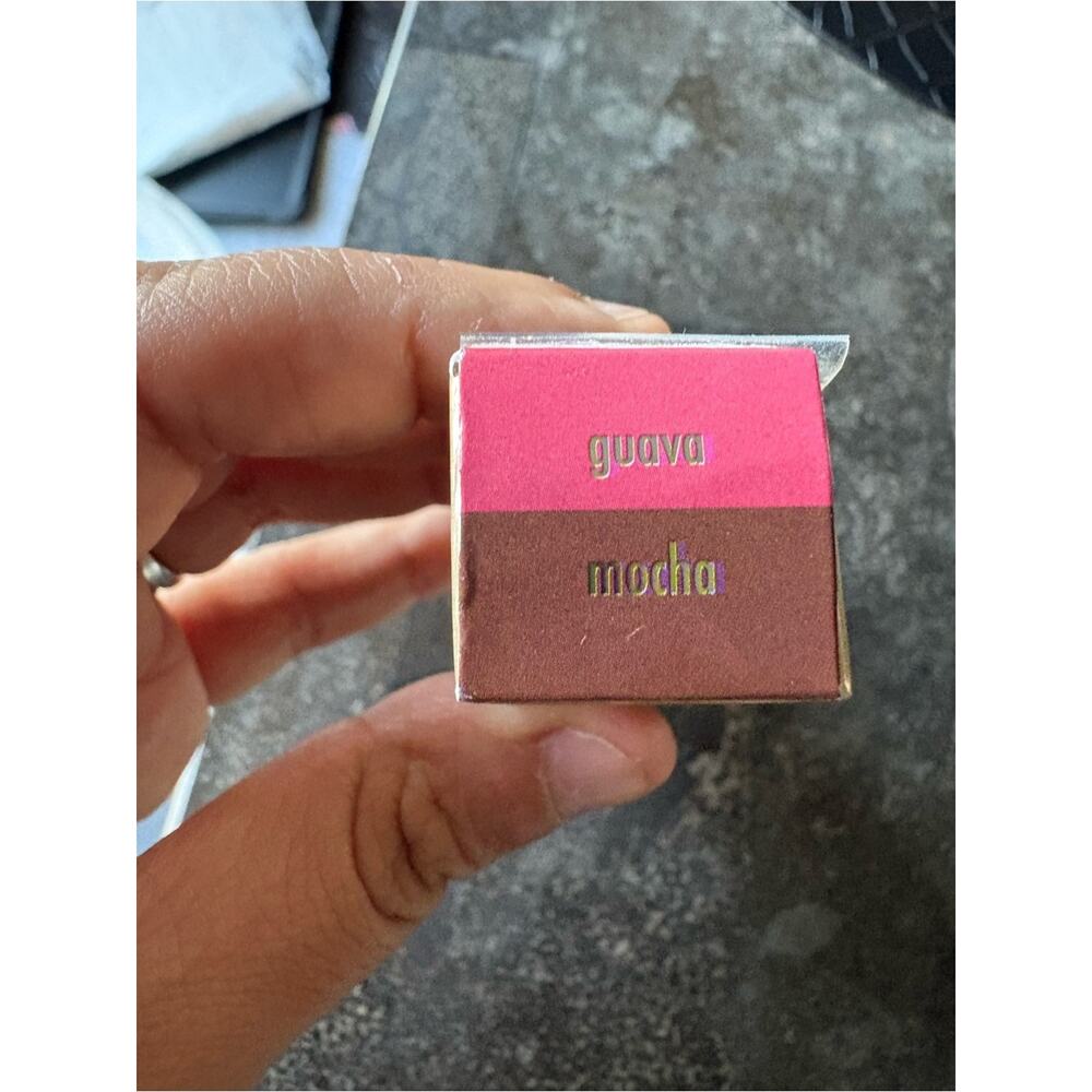 Stila Blush & Bronze Hydro-Blur Cheek Duo - Guava Mocha - Picture 2 of 2